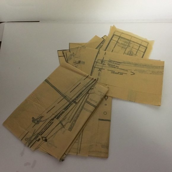 Retro Butterick Dual Size 6-8 Pattern #6809 - Picture 4 of 4